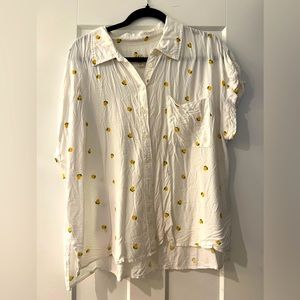 Style & Co Lemon short sleeved blouse.